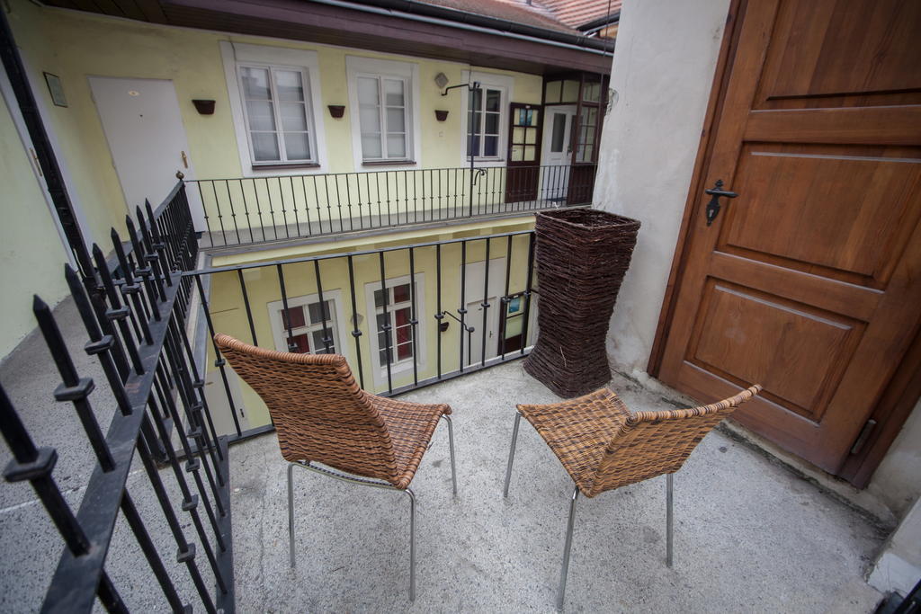 Apartment Nerudova By Interhome Praga Habitación foto